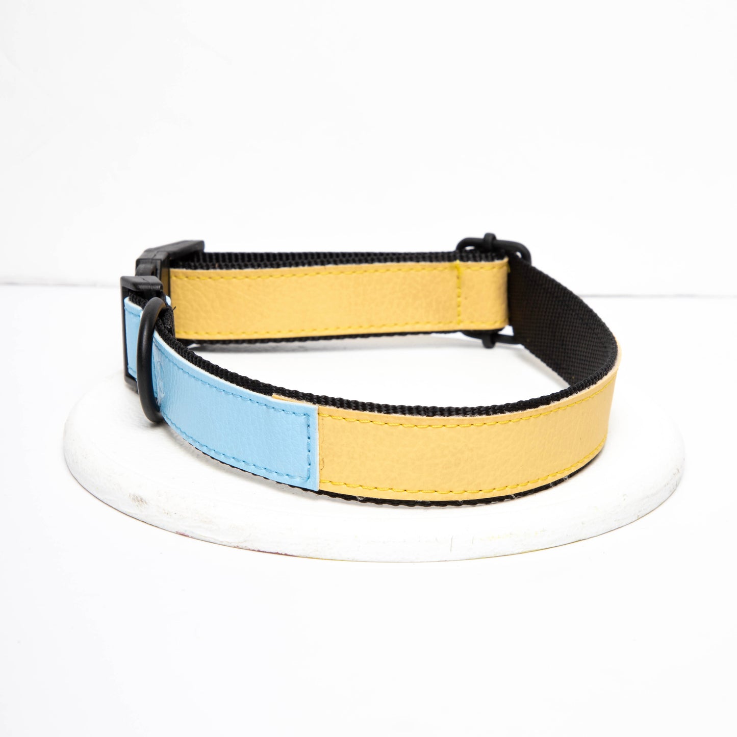 Collar deportivo Amarillo