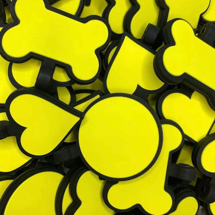 Placa de goma borde negro